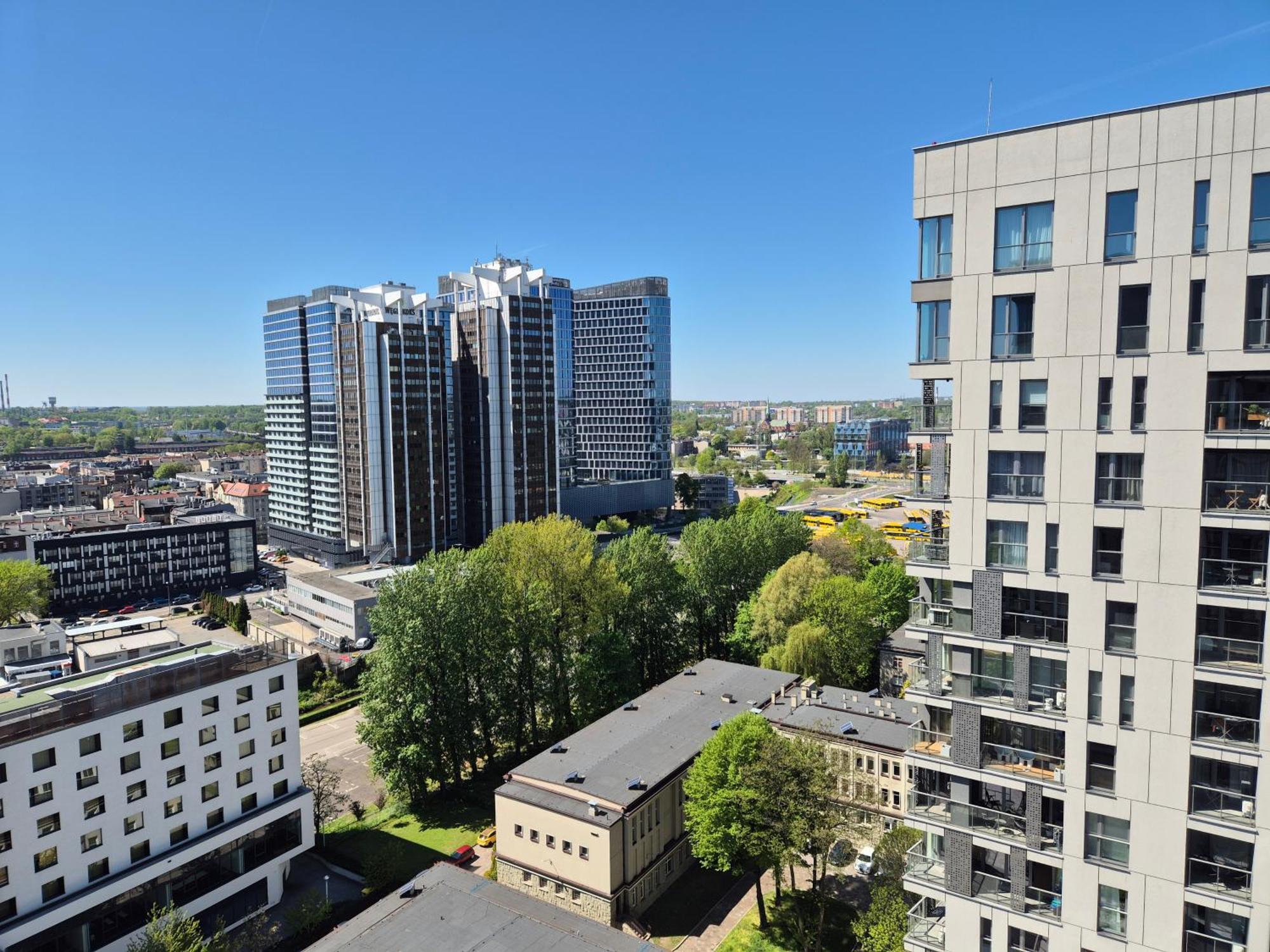 15 Pietro Sokolska 30 Towers Apartments - New- Lux- Parking- Sauna- Gym- And Good View From 15Th Floor Katowice Exterior foto